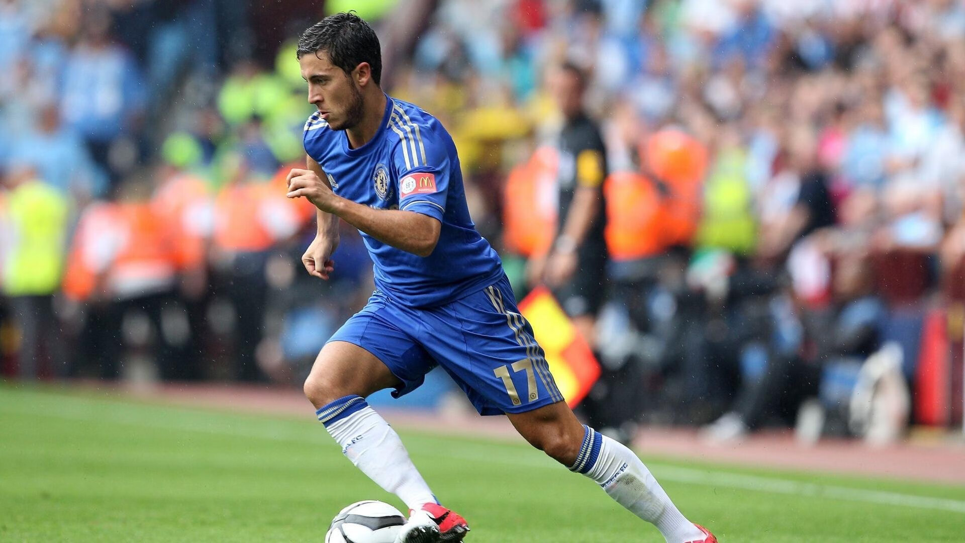 前场控球点分布是否与射门角度选择有关,前场控球点分布是否与射门角度选择有关